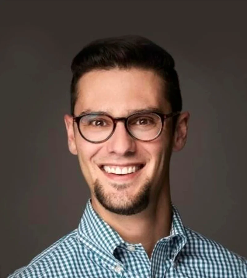 Testimonial Portrait of Chris Walker